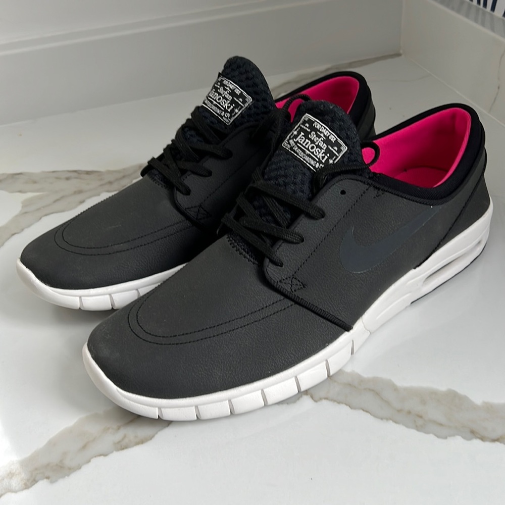 Men’s Nike Stefan Janoski Max L Skate Shoes. NWOB Size 12